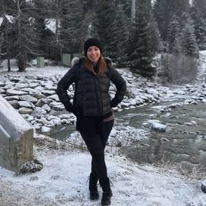 Meet your Posher, Meagan